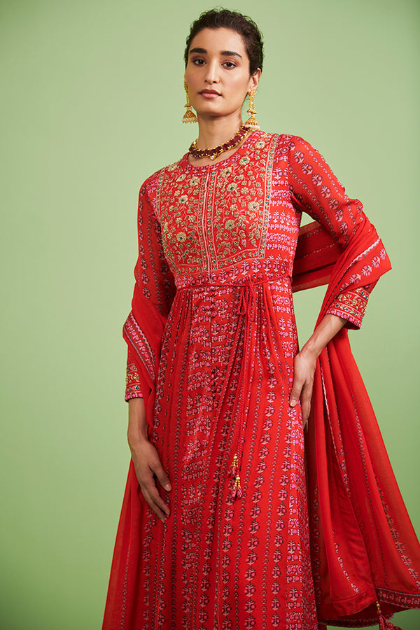 Red Anarkali Set.