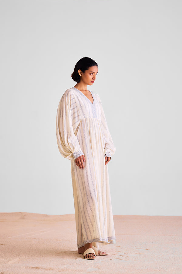 Off-White Kaftan & Scarf