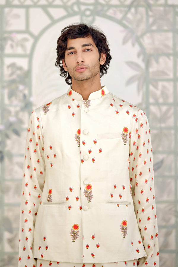 Off-White Kurta & Waistcoat Set.
