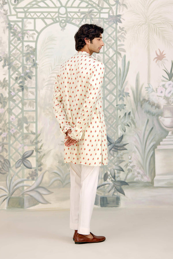 Off-White Kurta Set.