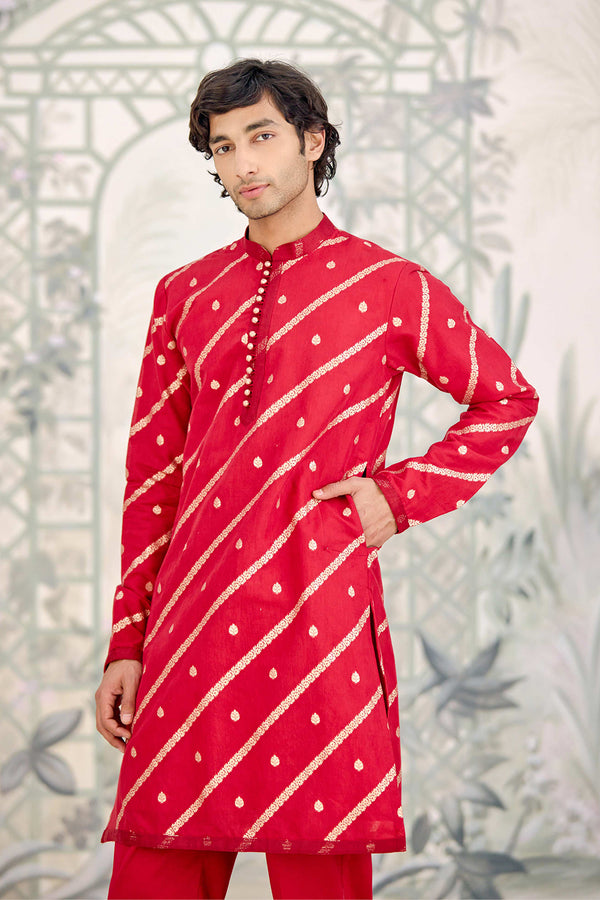 Maroon Kurta Set.