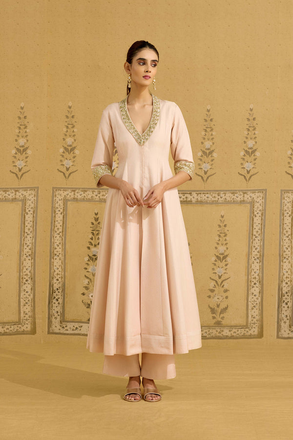 Powder Pink Kurta Set.