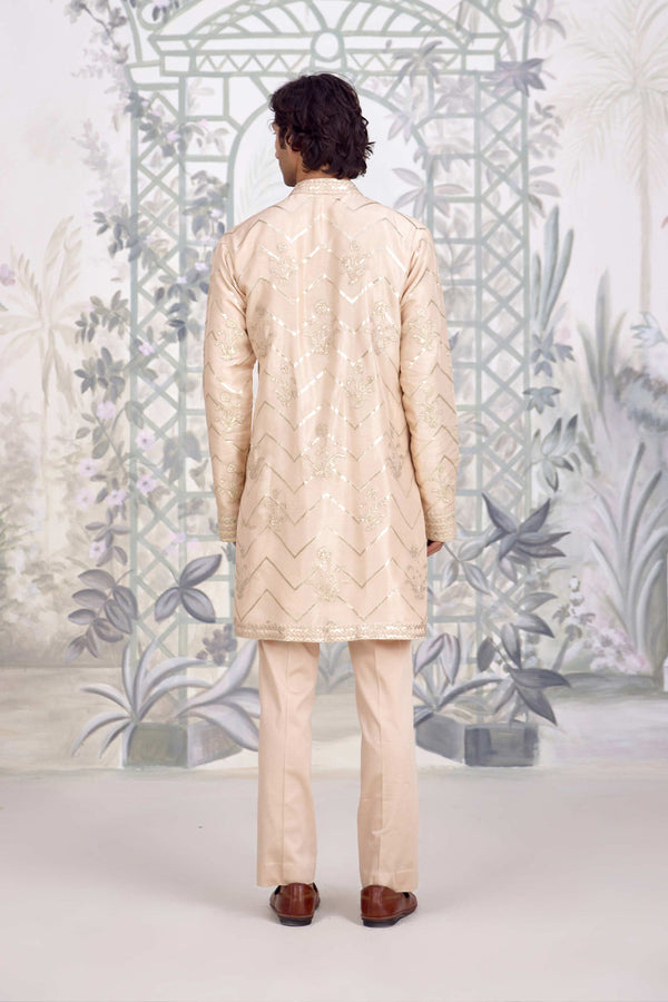 Neutral White Kurta Set.