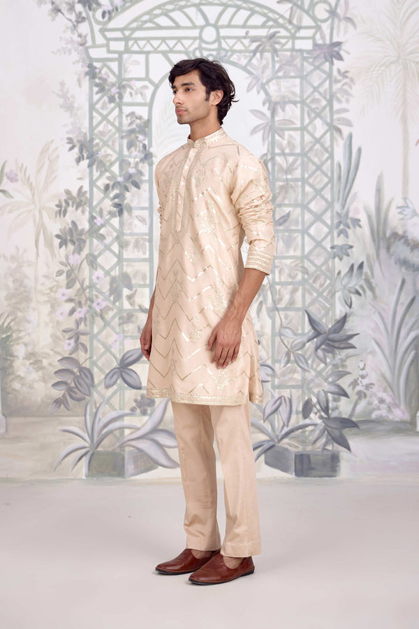 Neutral White Kurta Set.
