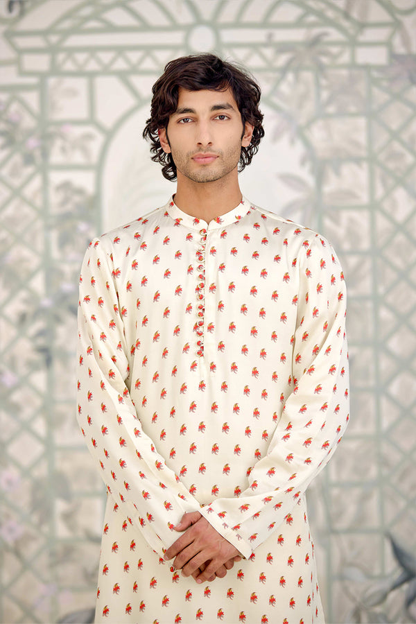 Off-White Kurta & Waistcoat Set.