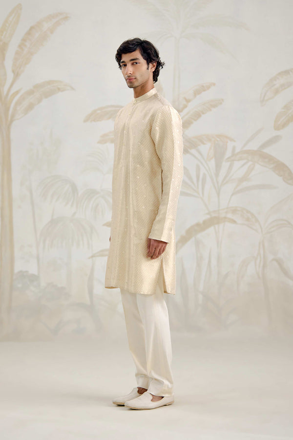 Ivory Kurta Set.