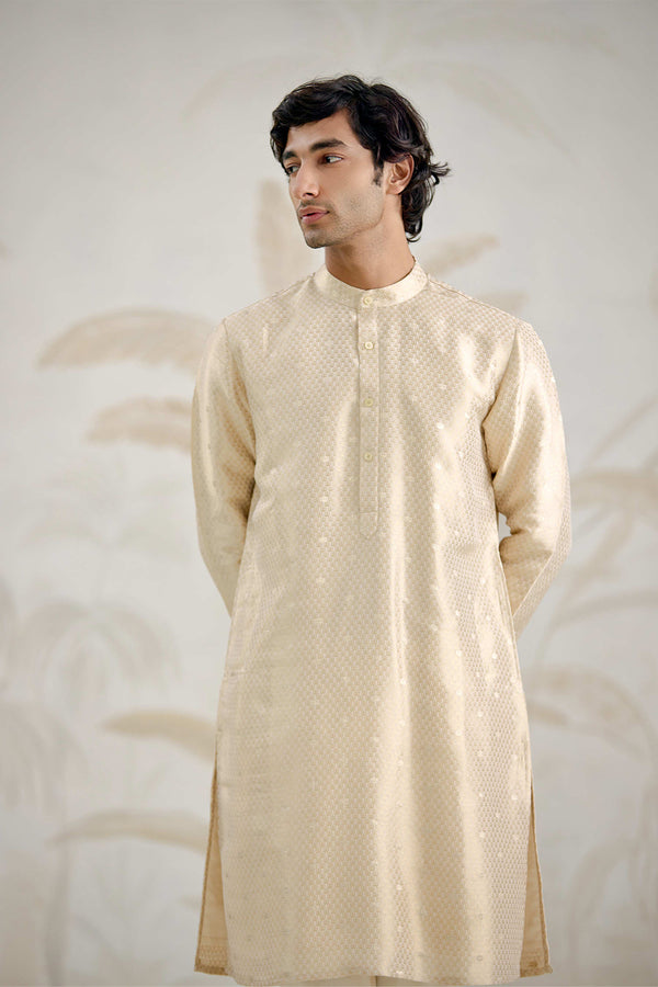 Ivory Kurta Set.