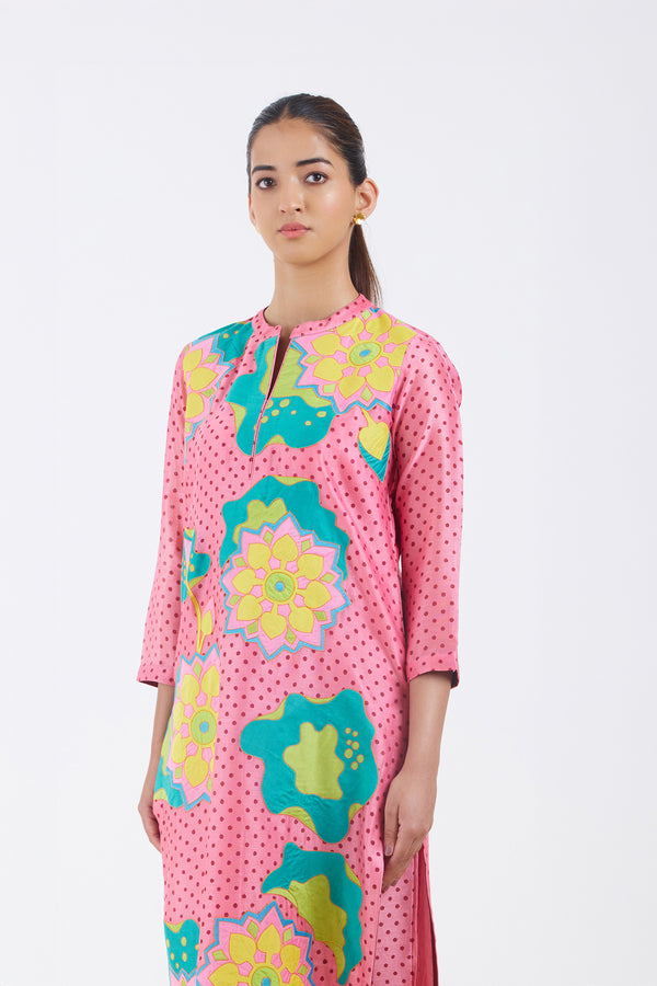 Salmon Pink Kurta Set.