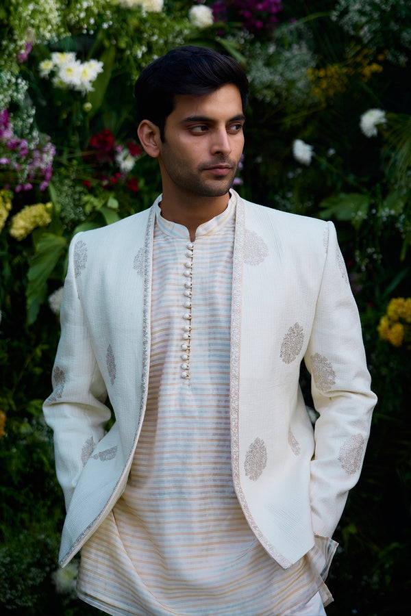 Pristine White Kurta & Waistcoat Set