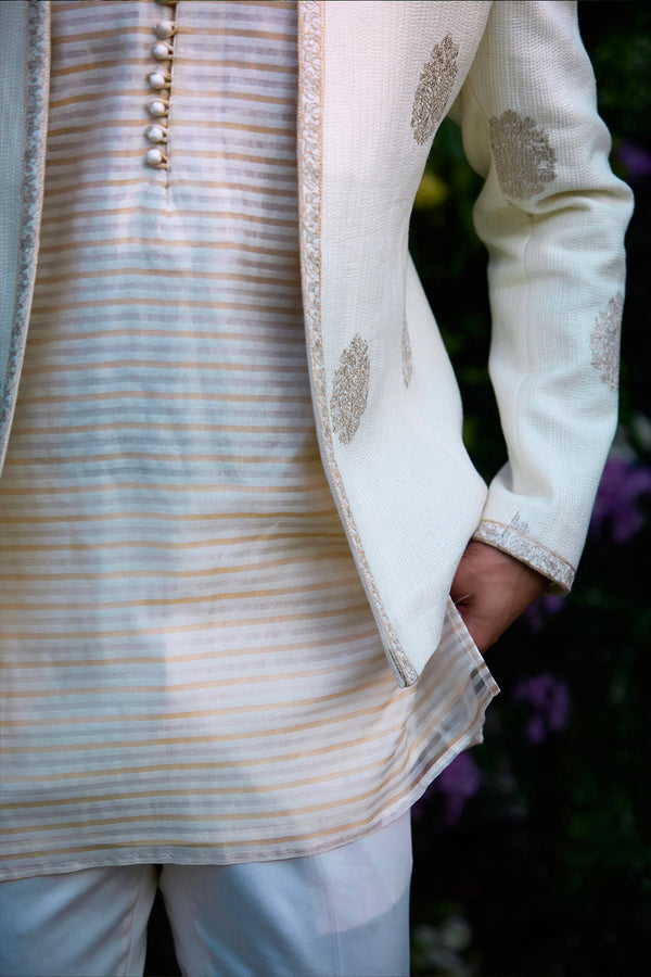 Pristine White Kurta & Waistcoat Set