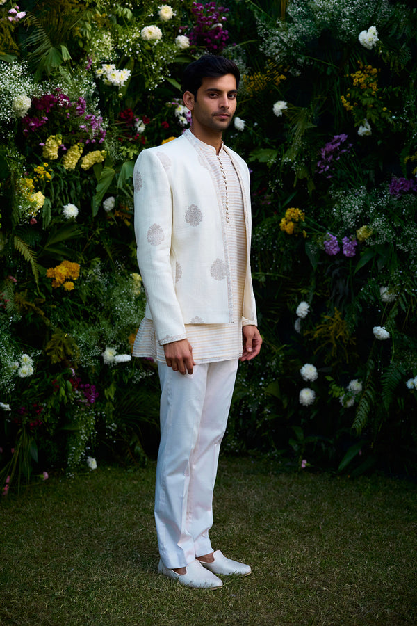 Pristine White Kurta & Waistcoat Set