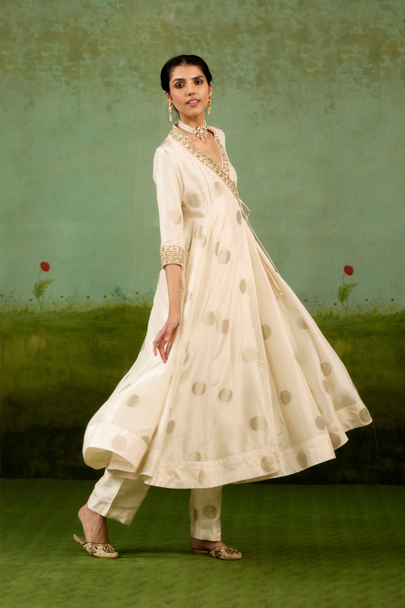 Ivory Angrakha set. – Shyam Narayan Prasad
