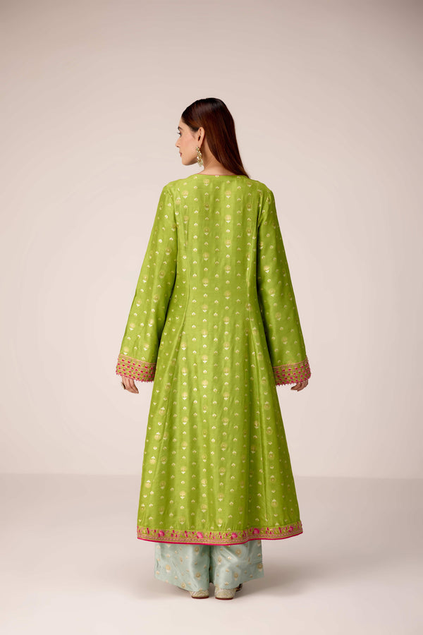 Green thread embroidered kurta set