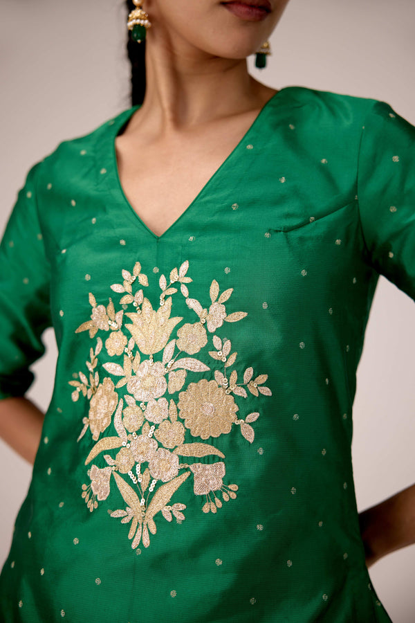 Emerald green applique embroidered kurta skirt set