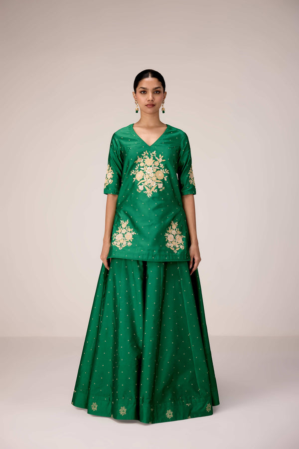 Emerald green applique embroidered kurta skirt set