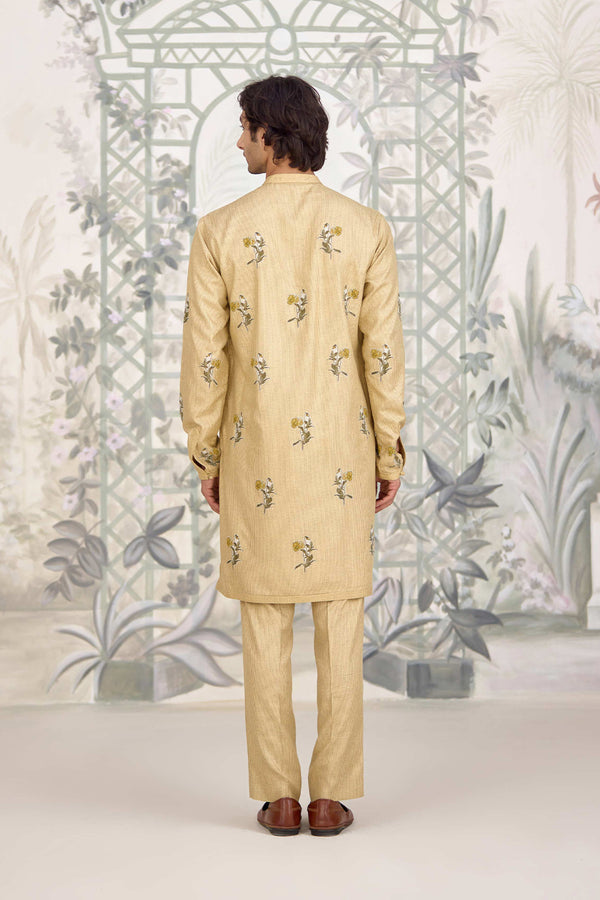 Neutral Yellow Kurta Set.