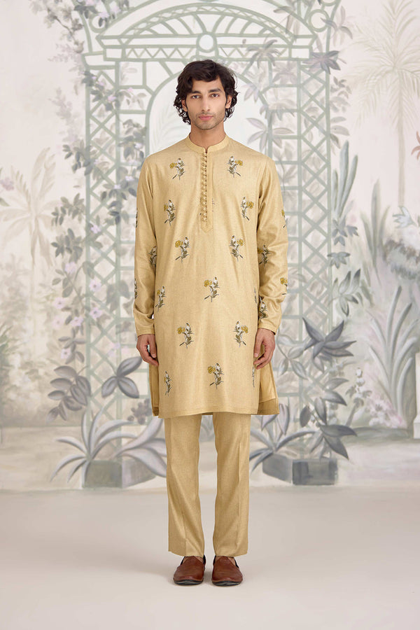 Neutral Yellow Kurta Set.