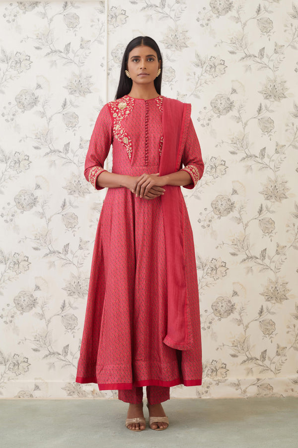 Coral Anarkali Set.