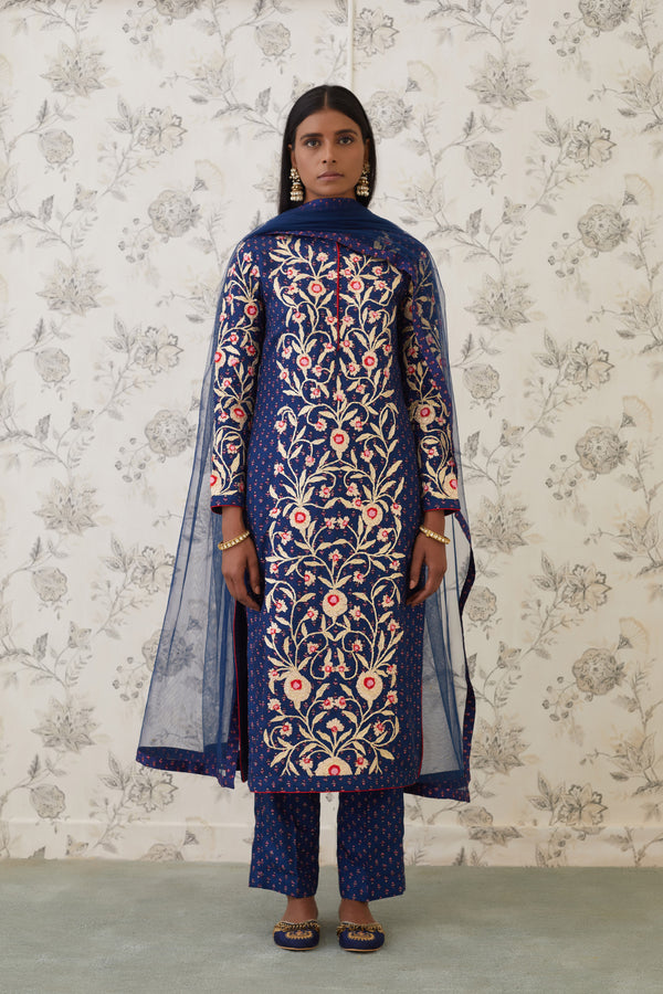 Navy Blue Kurta Set.