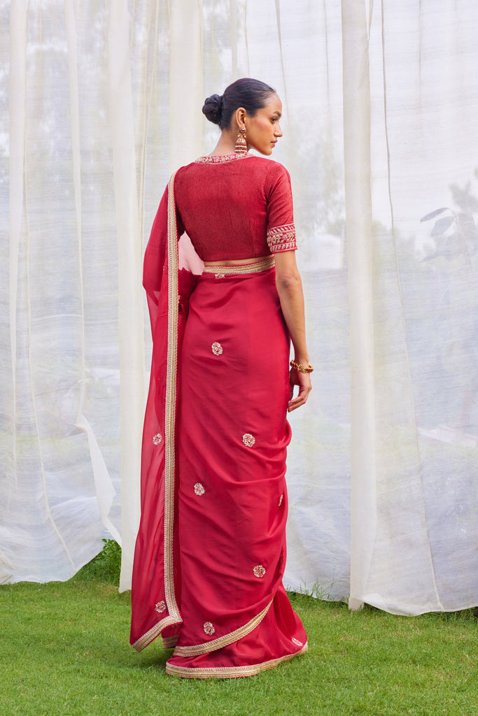 Kerala Pure Cotton Plain Saree with Silver Border and Silver Red Pallu –  Southloom.com