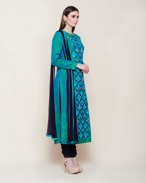 EMERALD GREEN BLUE EMBROIDERED SILK KURTA SET