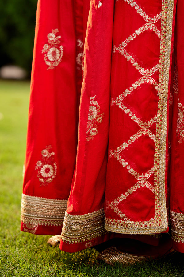 Red Anarkali Set.