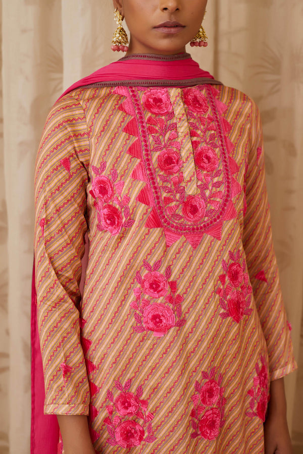 Coral Pink Kurta Set.