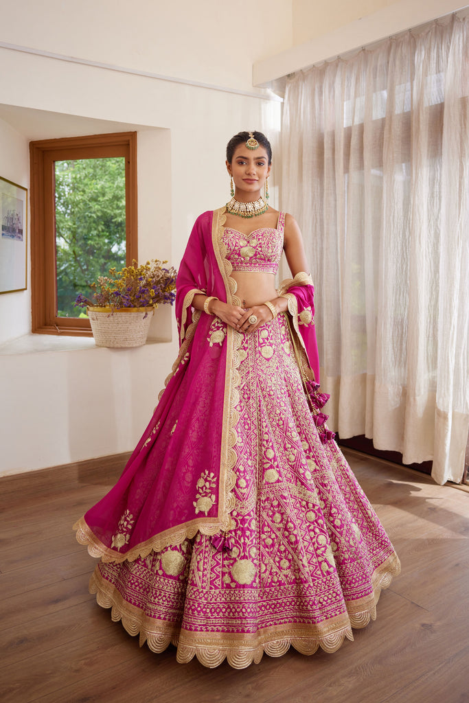 Buy Purple Sequins Silk Wedding Lehenga With Pastel Pink Choli and Dupatta  Online from EthnicPlus for ₹3249