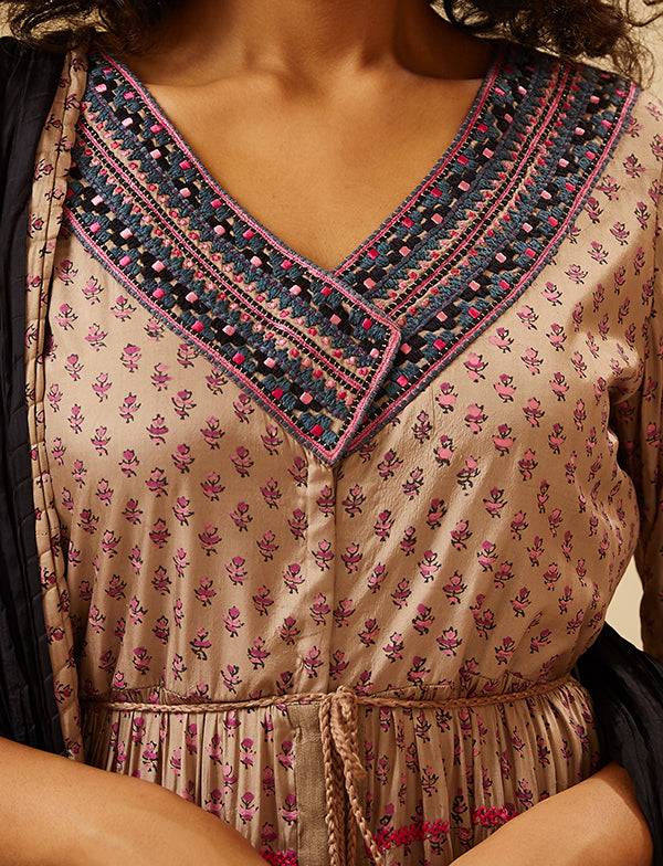 Natural Mauve Anarkali Set.