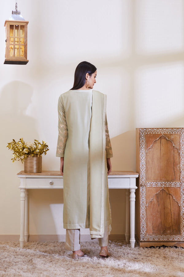 Fog Green Kurta Set.