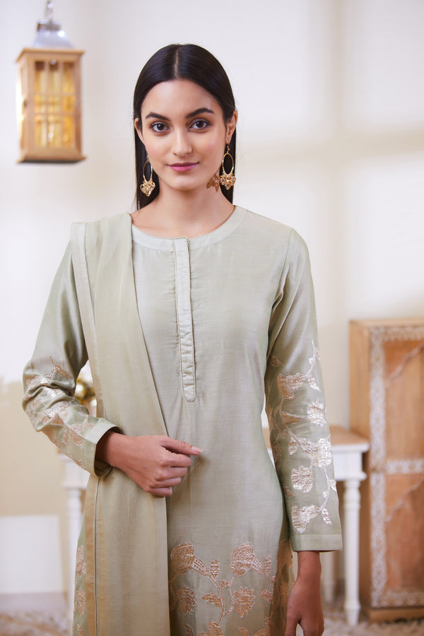 Fog Green Kurta Set.