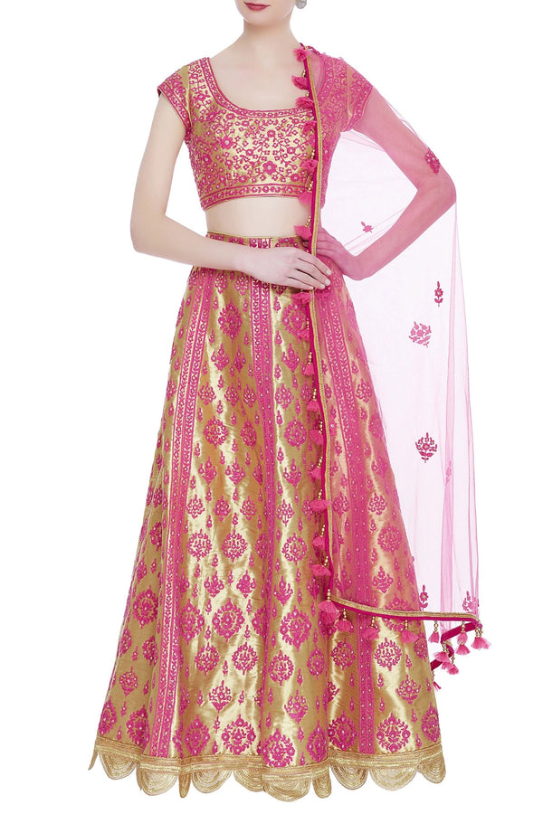 Threadwork embroidered lehenga set with dupatta